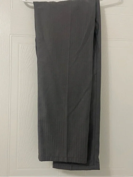 Button Suit Set - Picture 4 of 5